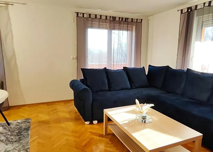 Nena - Opatija Apartman *